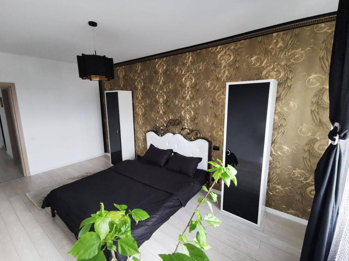 Apartament De Lux 2 Camere Cu Vedere Lacul Morii Bucharest Luaran gambar