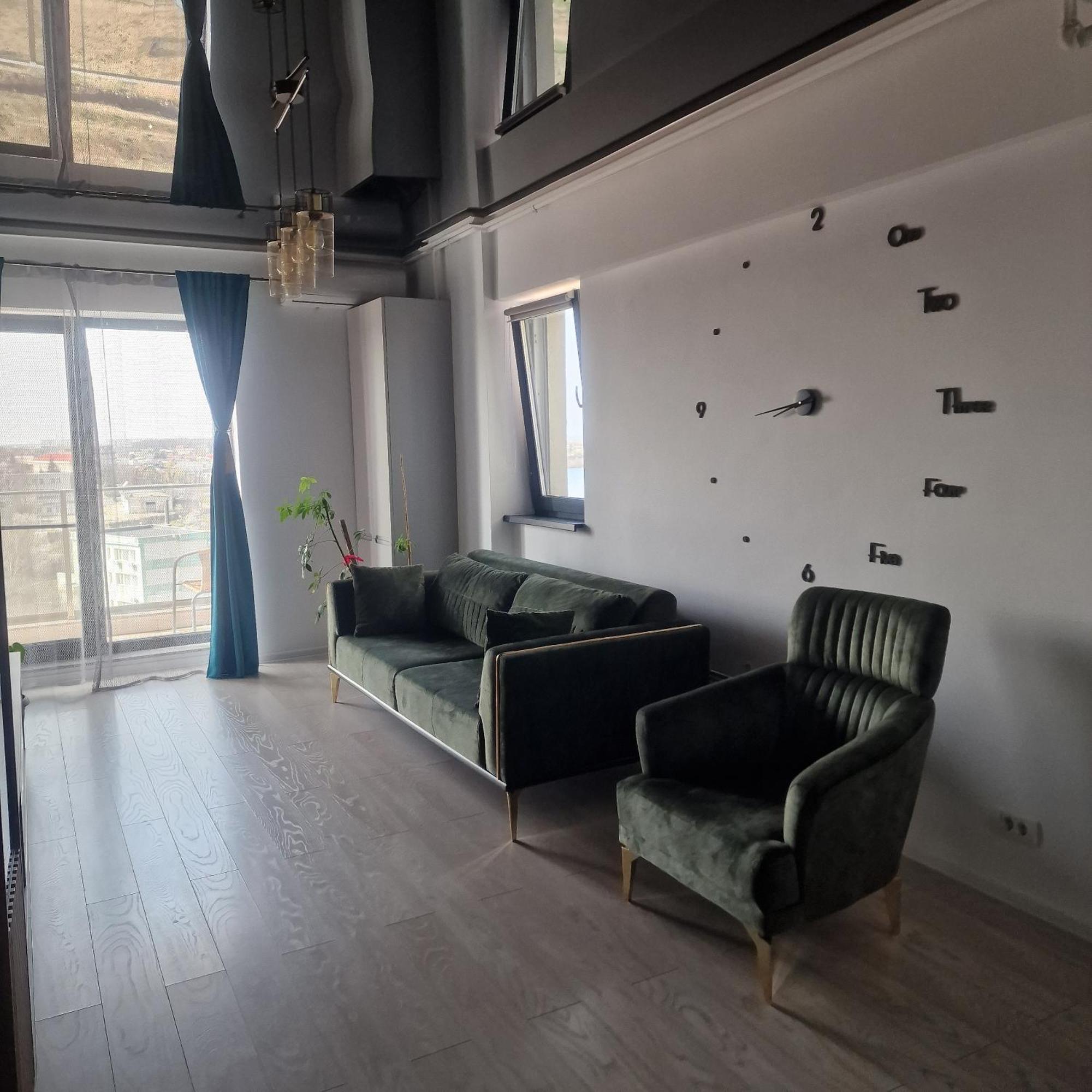 Apartament De Lux 2 Camere Cu Vedere Lacul Morii Bucharest Luaran gambar