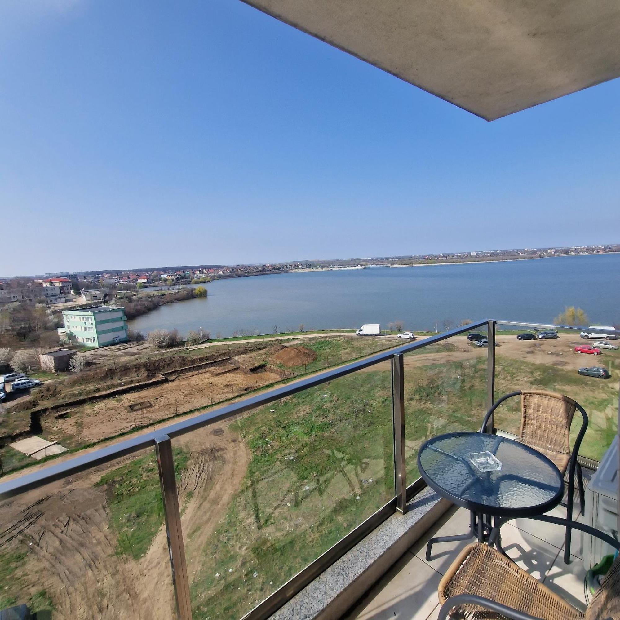 Apartament De Lux 2 Camere Cu Vedere Lacul Morii Bucharest Luaran gambar